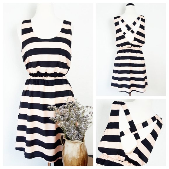 Windsor Striped Dress Criss Cross Knee Length Sleeveles A Line Elastic Waist - Picture 8 of 8